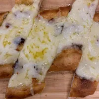 Beşikdüzü Ege Pide Kaşarlı Pide